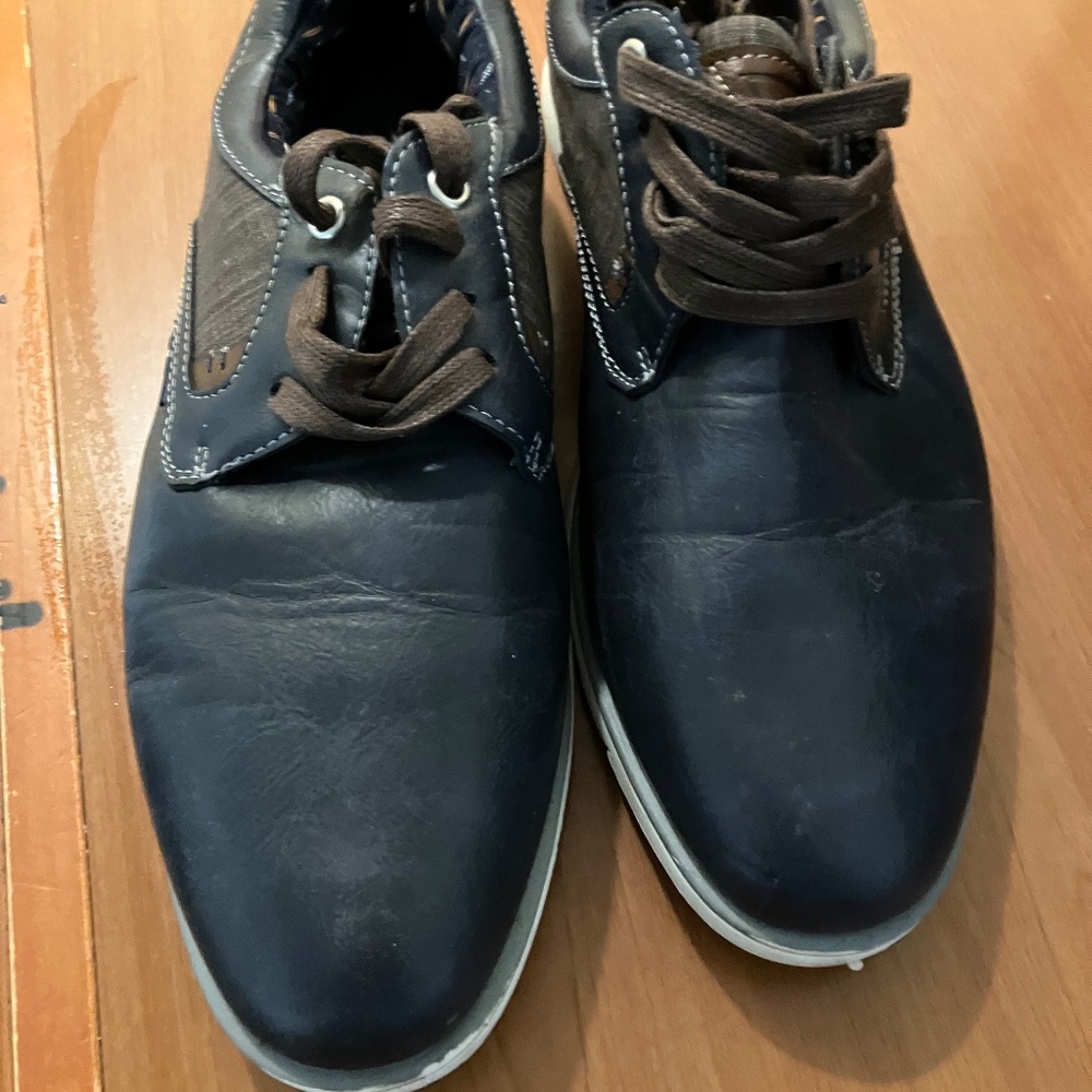 Men’s casual dress shoe